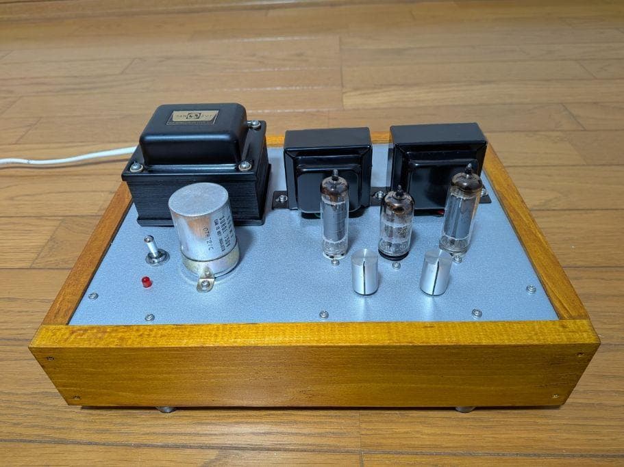 k*1様 真空管アンプ/6AQ5シングル・アンプ/6AR5兼用（自作品）/予備球