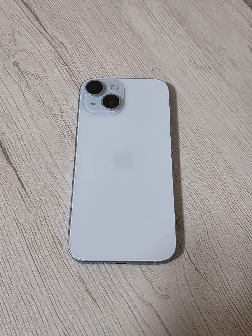 Apple iPhone 15　Simフリー