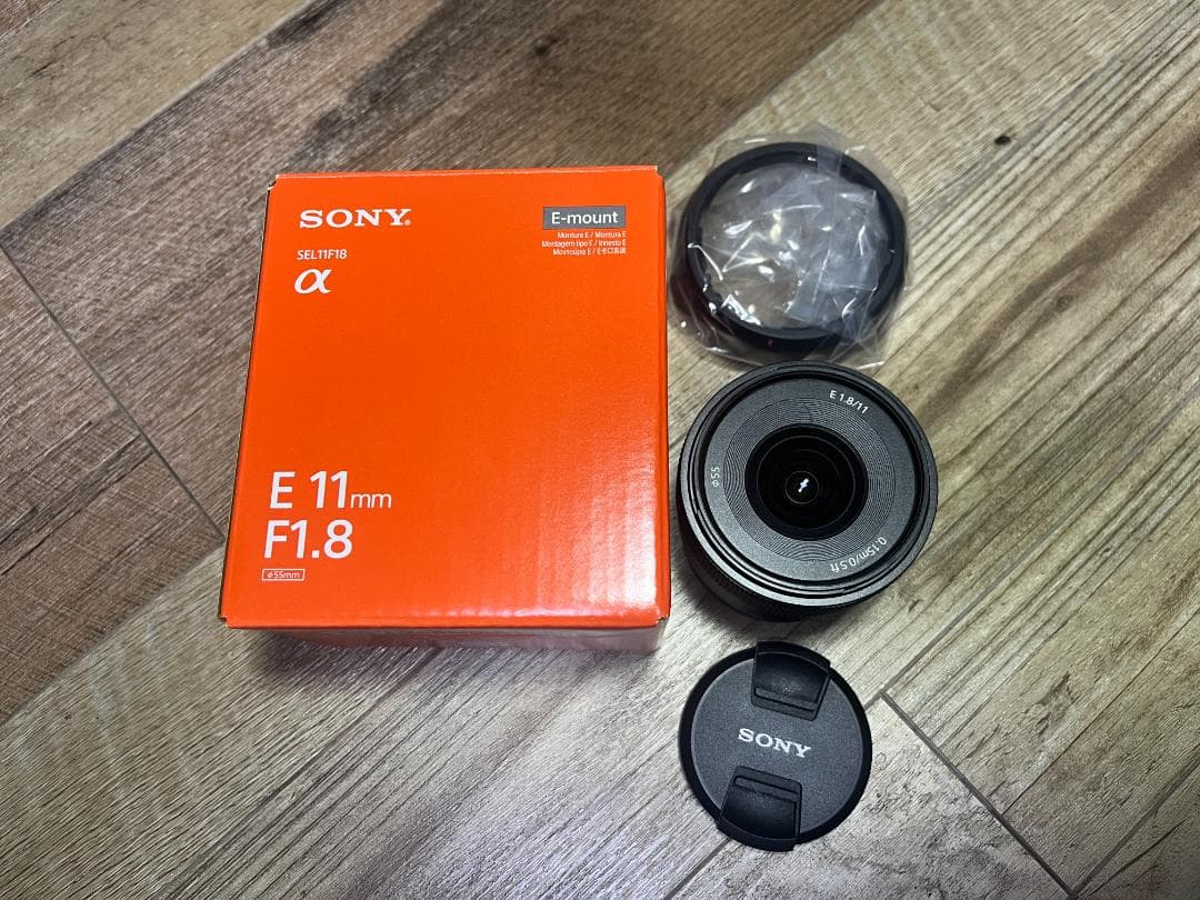 ティエス 美品　SONY E11mm F1.8(sel11f18)