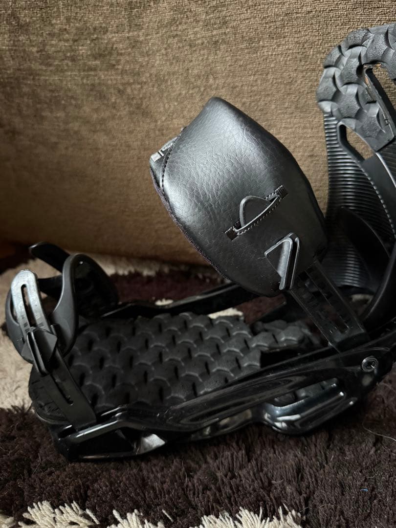 麦茶　サロモン RHYTHM Mサイズ ビンディング ブラック