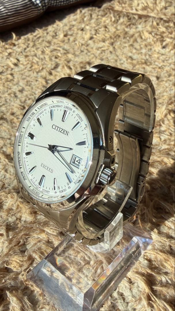 シチズン エクシード CB1080-52A 電波ソーラー チタン