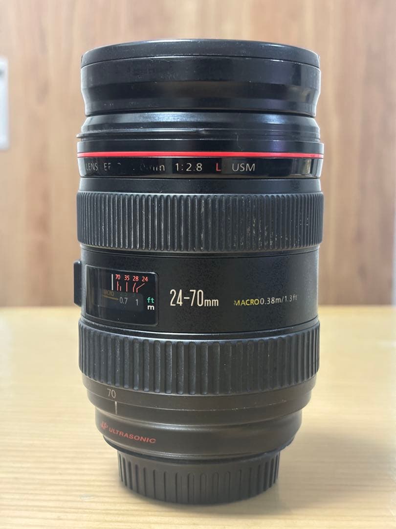 Canon EF 24-70mm f/2.8L USM レンズ