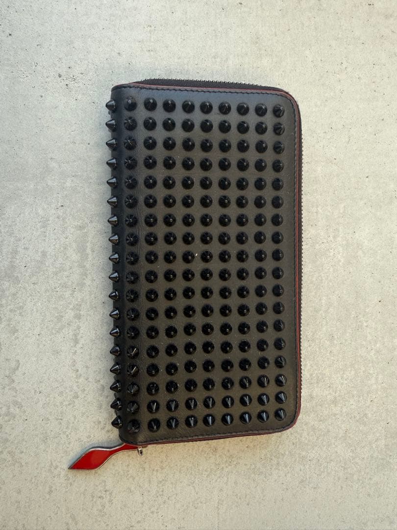 クリスチャンルブタン