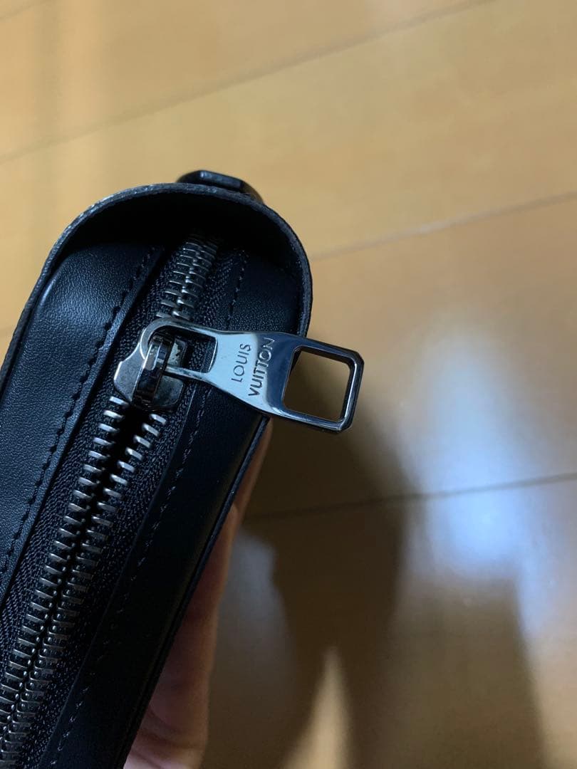 LOUIS VUITTON モノグラムエクリプス ジッピーXL