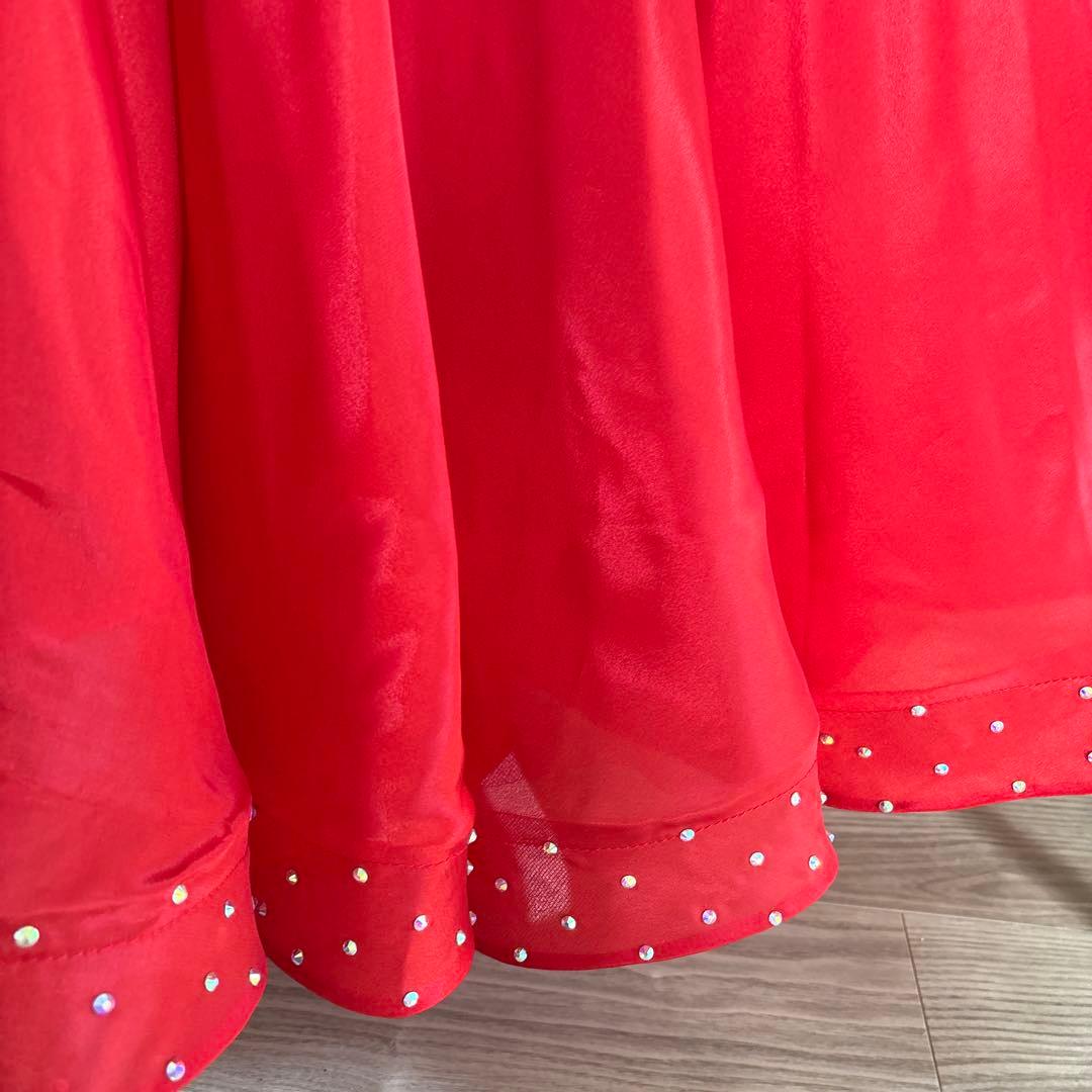 社交ダンス　赤　ドレス　パーティー　競技会　トライアル　豪華