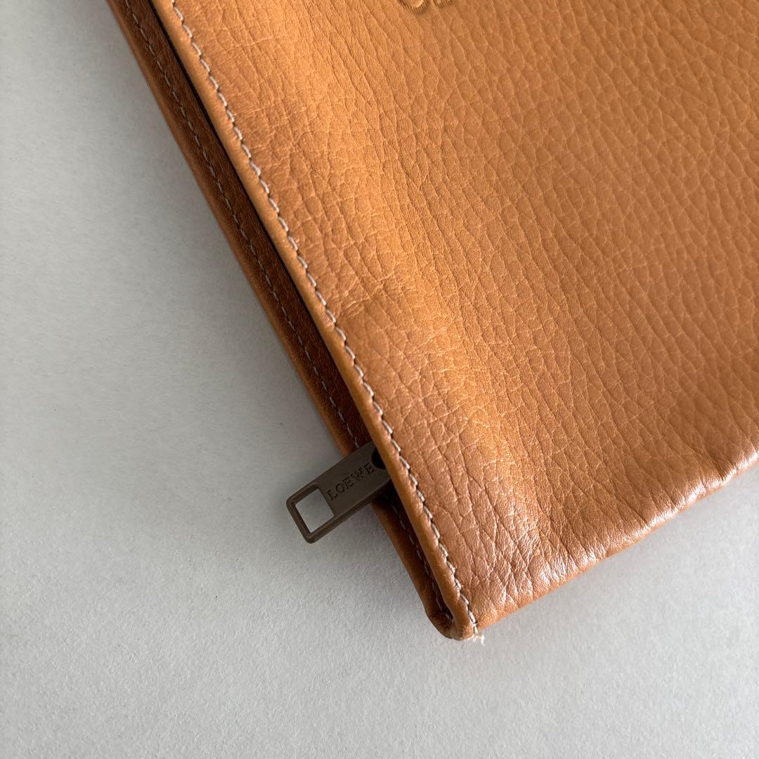 美品 LOEWE ロエベ アナグラム オールレザー ポーチ キャメルブラウン