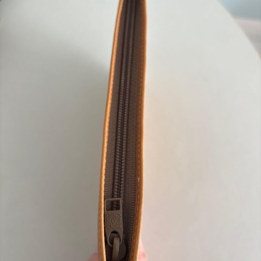 美品 LOEWE ロエベ アナグラム オールレザー ポーチ キャメルブラウン