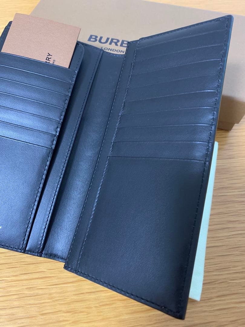 未使用　バーバリー財布