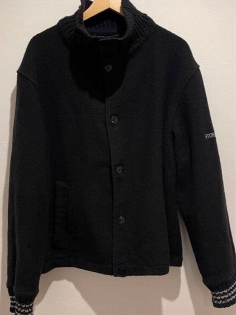 STONE  ブラック ハイネックセーター