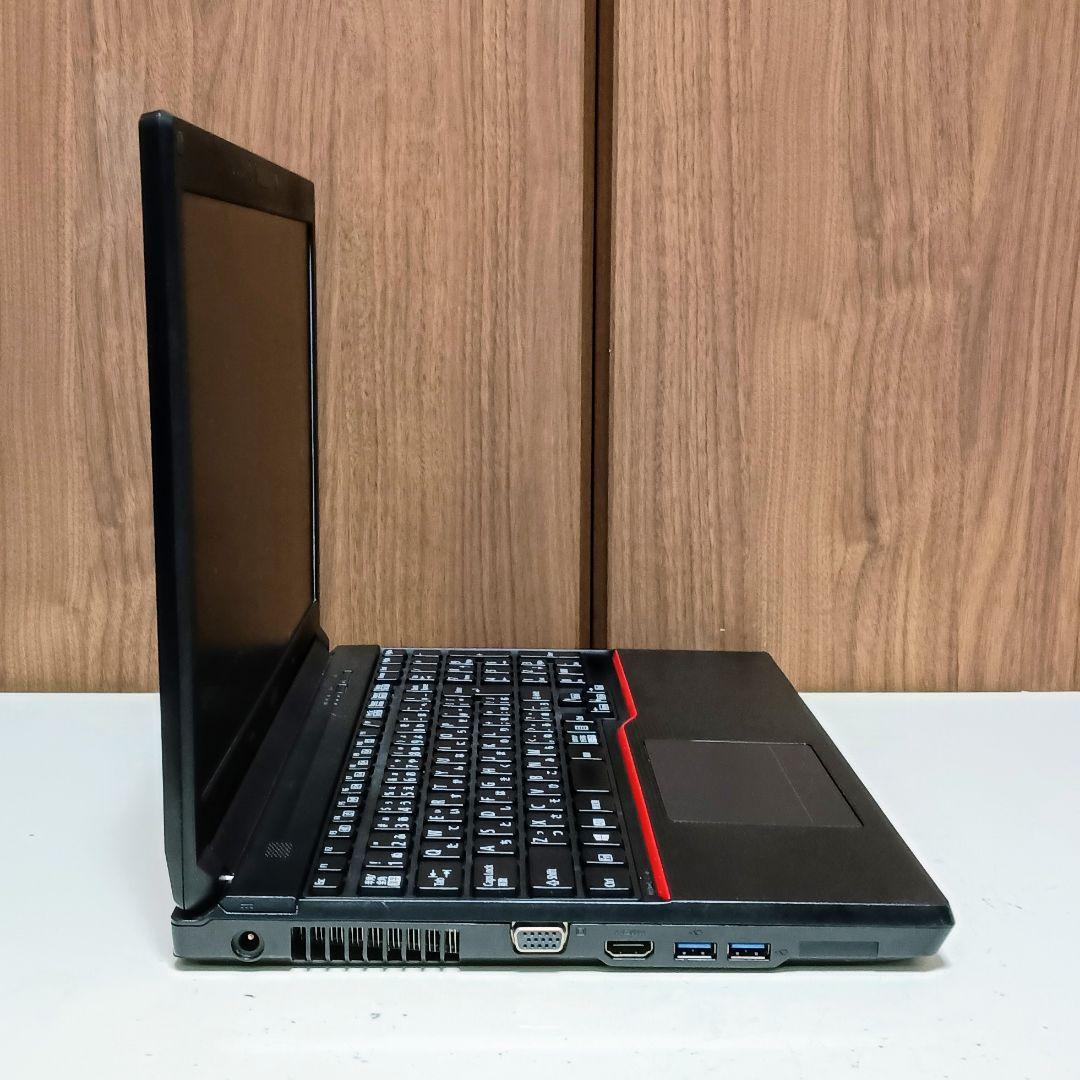 FUJITSU LIFEBOOK Corei5 メモリ8GB SSD256GB