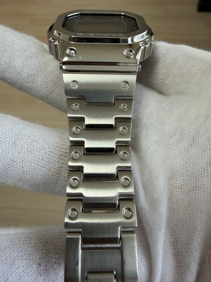 使用わずか CASIO G-SHOCK GMW-B5000D フルメタル