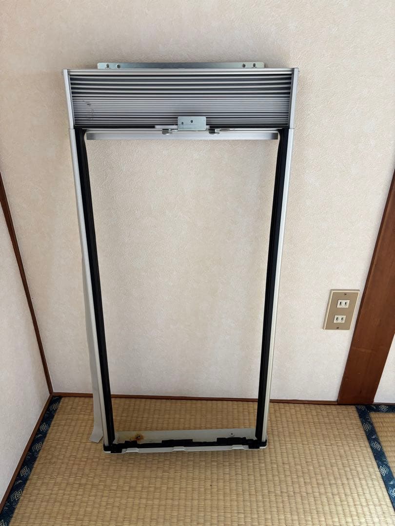 TOYOTOMI 窓用エアコン T1W-A1824