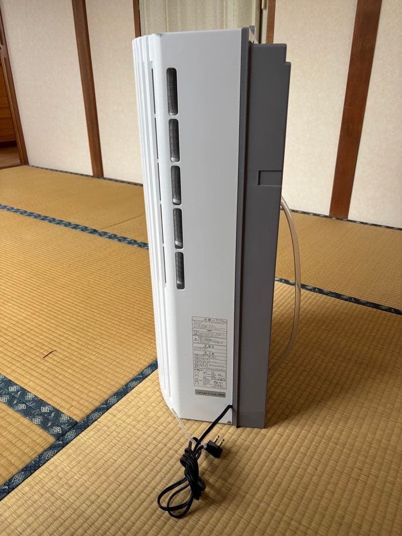 TOYOTOMI 窓用エアコン T1W-A1824