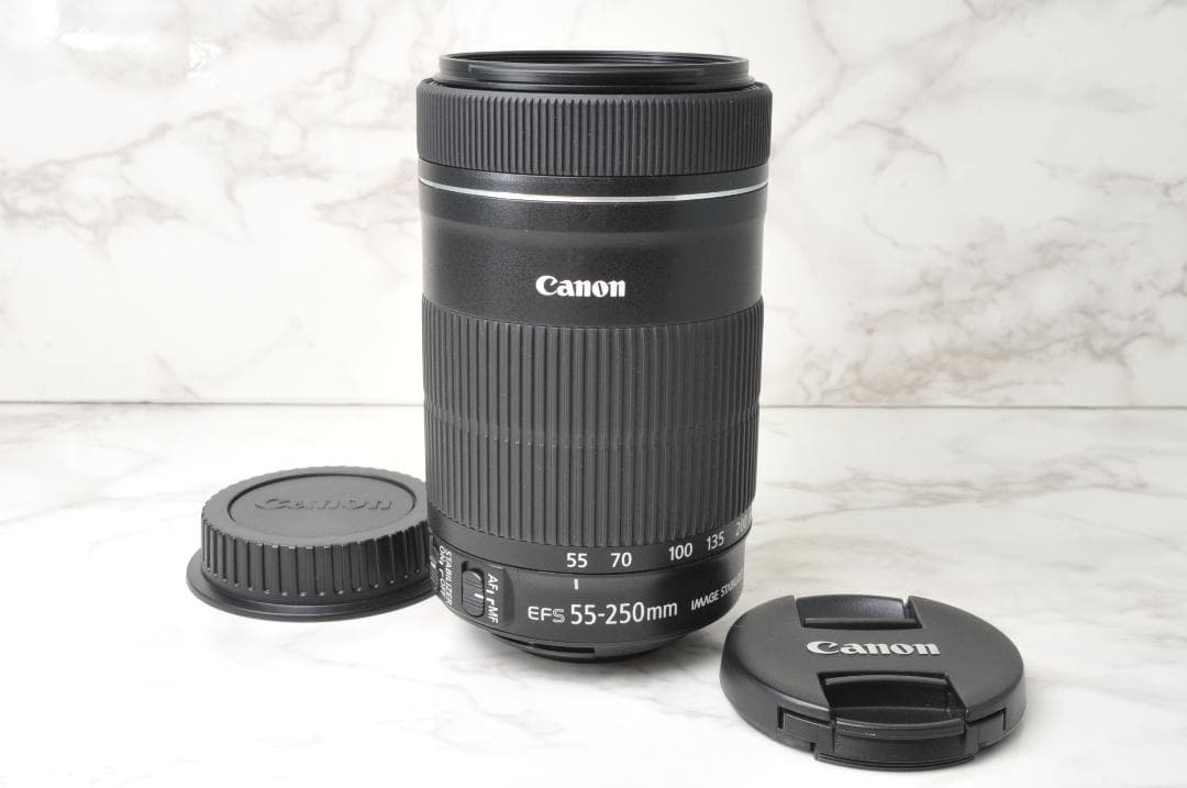 美品❣️Canon EF-S 55-250mm IS STM ⭐️望遠レンズ