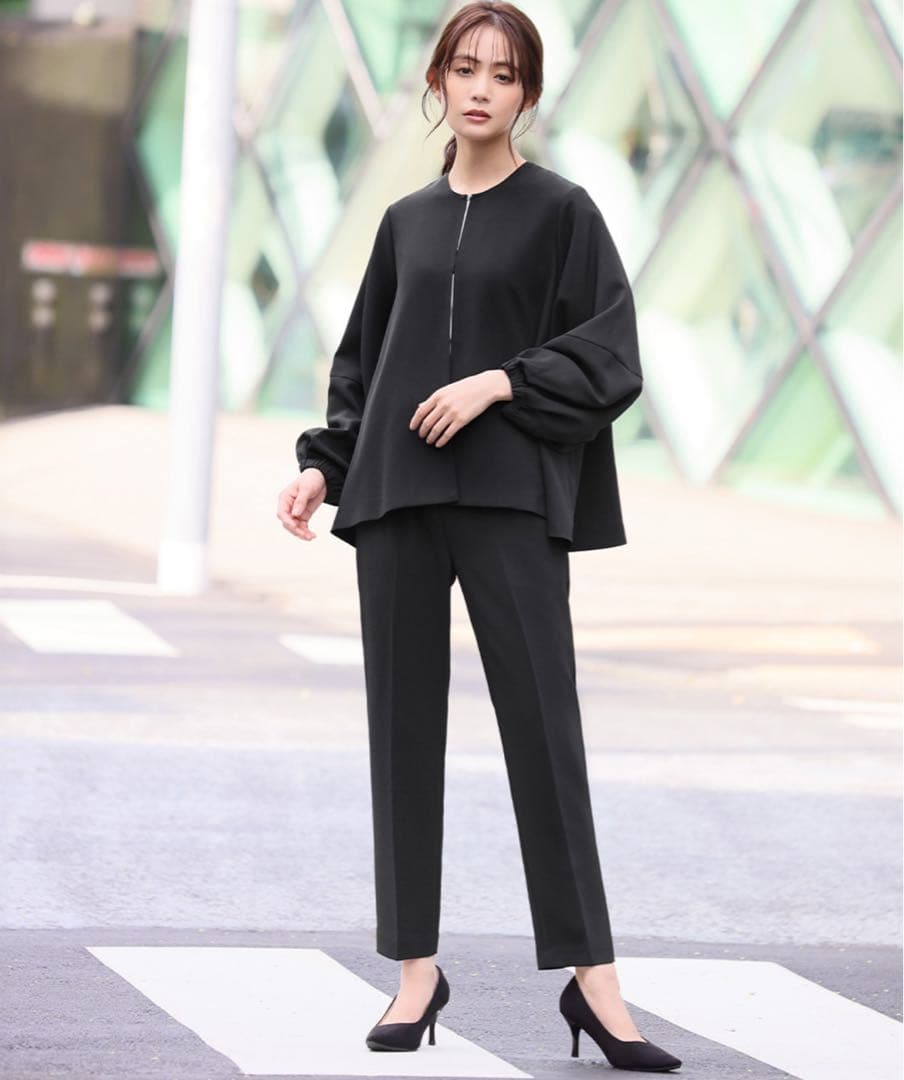 Floliaランタンスリーブノーカラージャケット・テーパードパンツ セットアップ