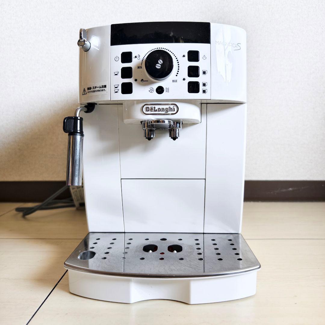 【人気モデル】デロンギ マグニフィカS 全自動コーヒーマシン ミルクジャグ付き