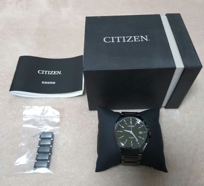 美品　CITIZEN、ATTESA、ATD53-3051・電波ソーラー　アテッサ