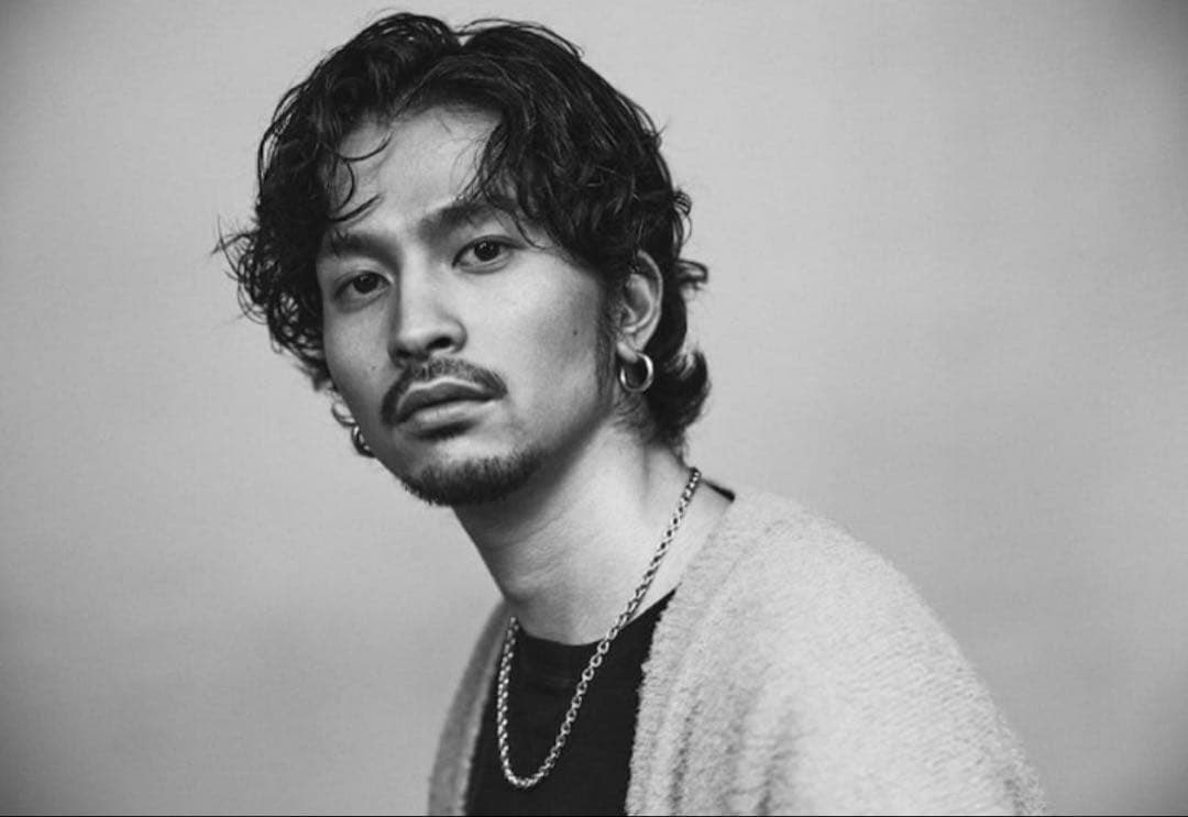 【片耳】CAREERING キャリアリング PLACEBO 701 ゴールド