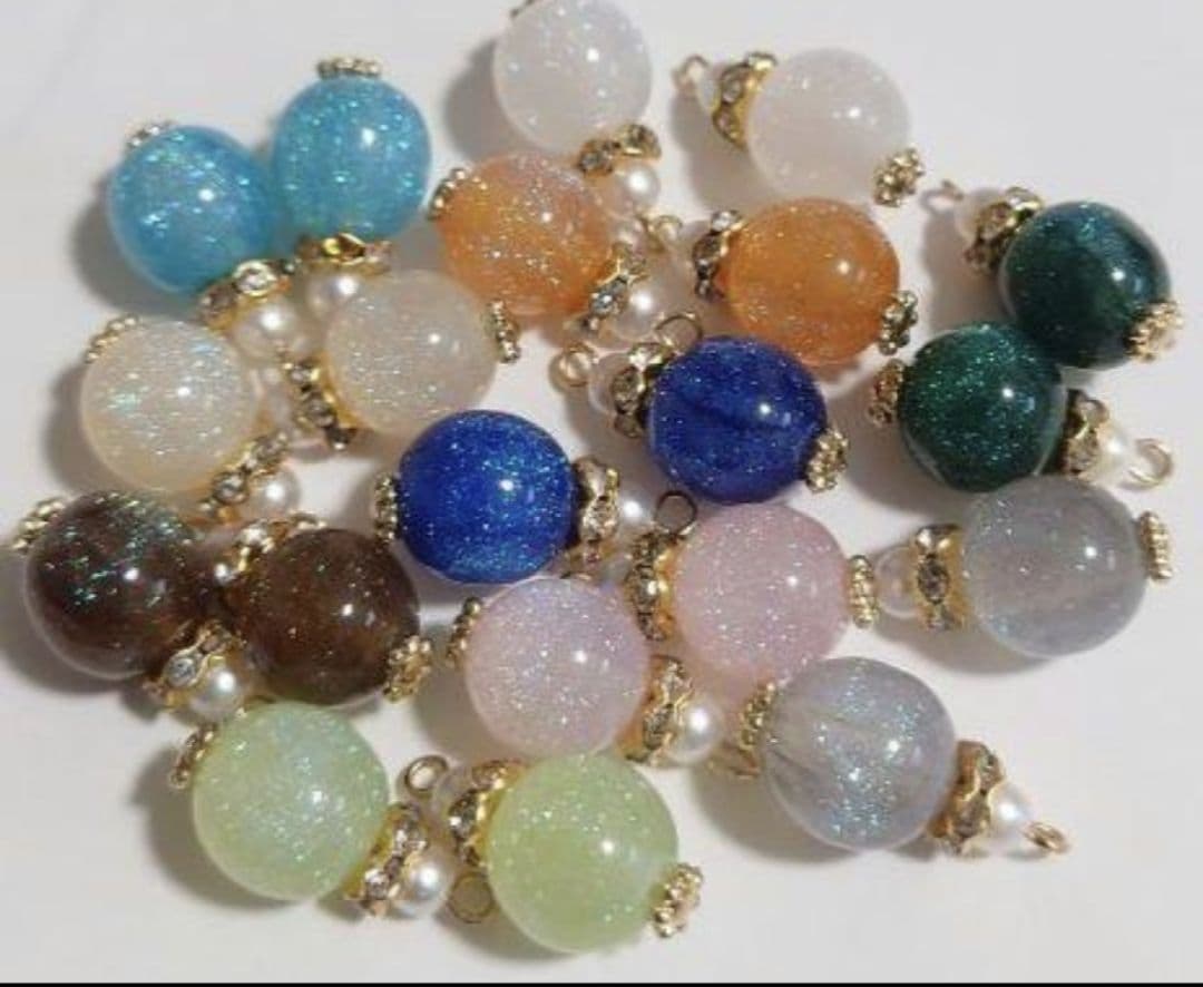 いとうゆ様　おまとめ５点　ハンドメイド　コネクターチャーム