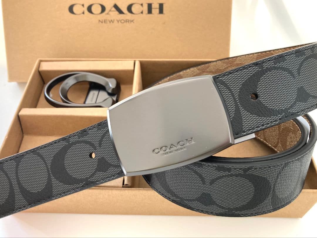 SALE♪コーチ　新品　リバーシブル　シグネチャー　バックル回転ベルト