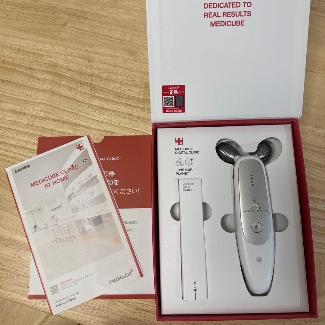 ボディ・フェイスケア MEDICUBE AGE-R DERMA EMS SHOT