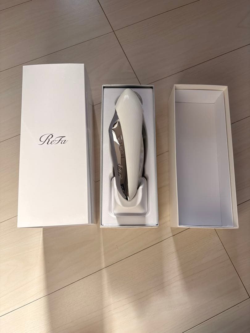 ReFa BEAUTECH RAISEホワイト 専用ケース付き