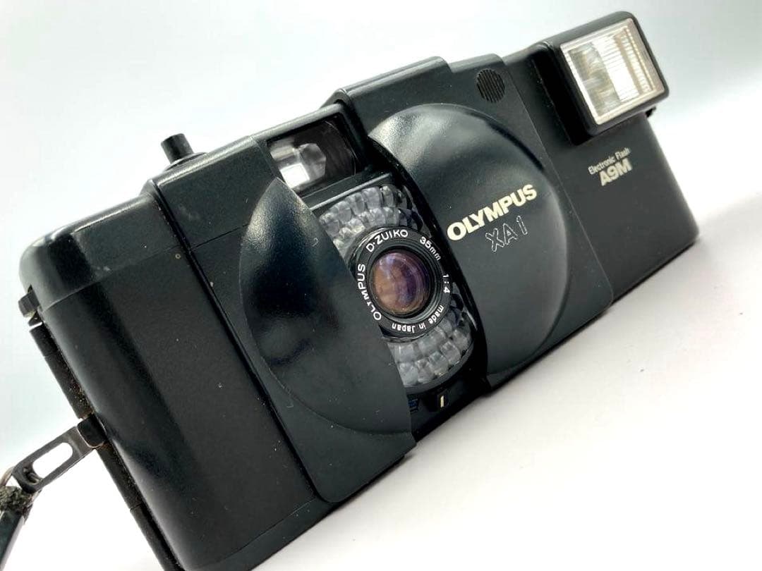 【完動品/返品保証】Olympus XA1 + A9M・フィルムカメラ