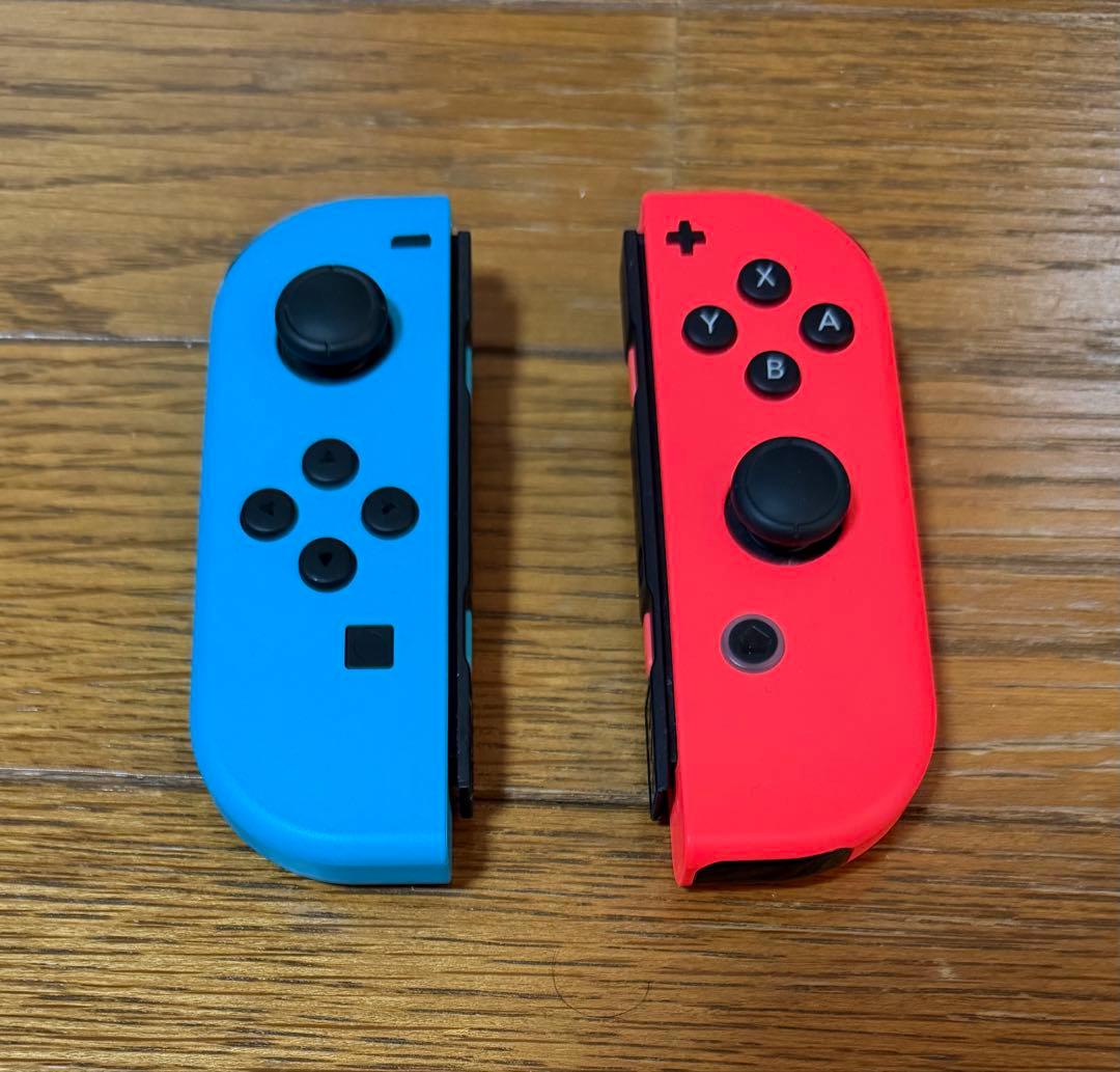 じ*ん様 Nintendo Switch ネオンレッド/ネオンブルー 本体