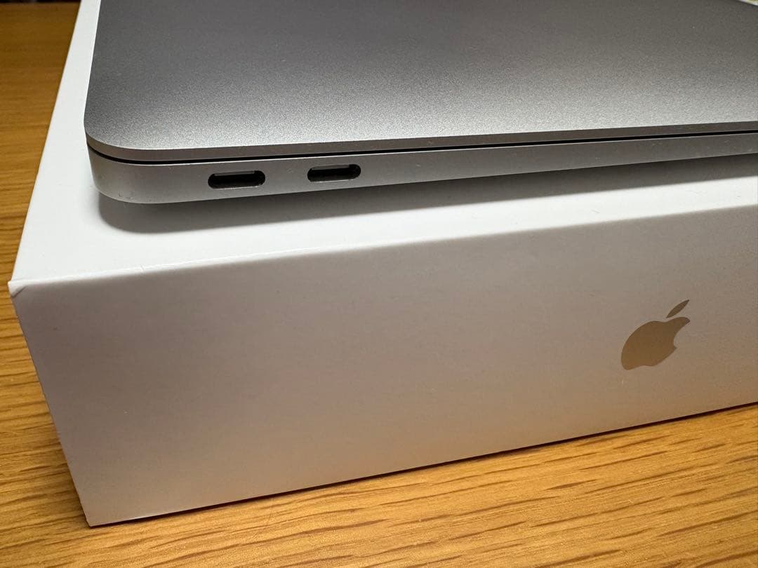 【断捨離中】ねこのこApple MacBook Air 13インチ