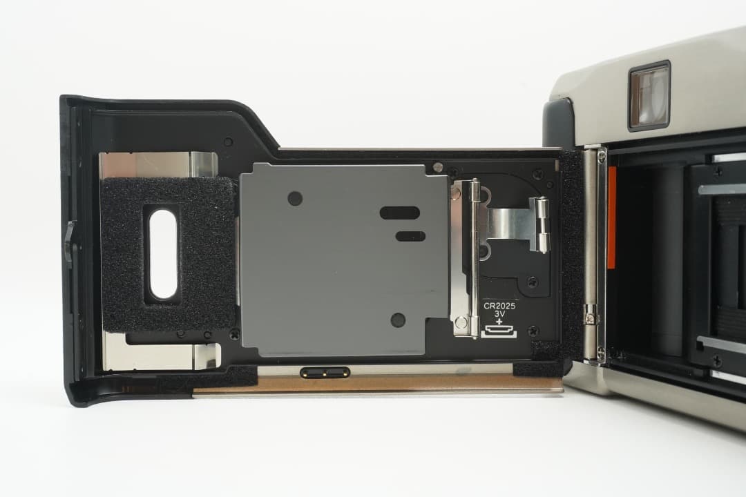 【ジャンク】CONTAX TVS フィルムカメラ 通電不良