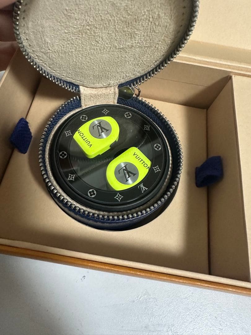 お値下中 Louis Vuitton ヴィトン イヤホン ブラック イエロー