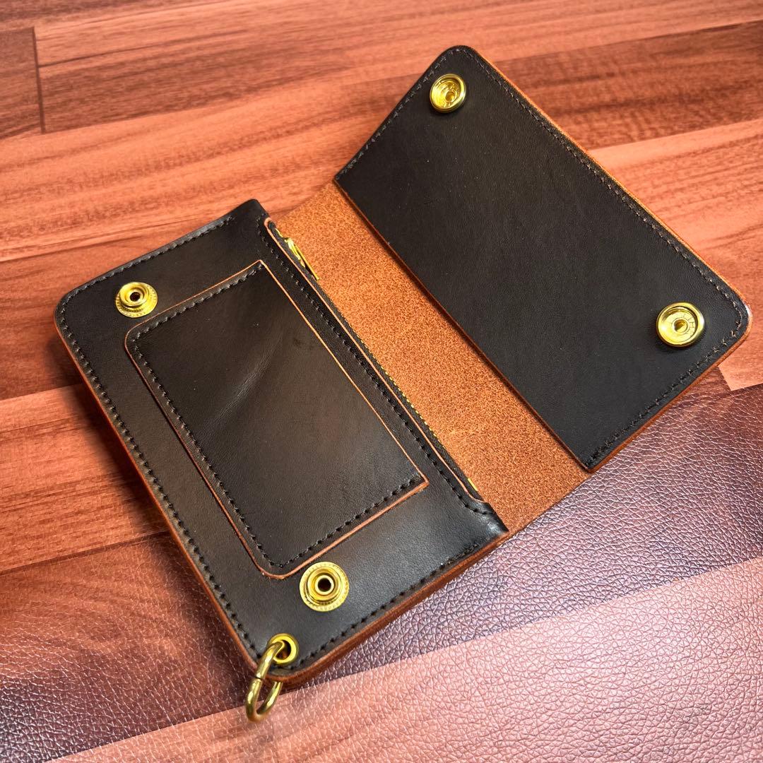 【トラッカーウォレット ミドル3層】ブラック 茶芯 ゴールド universal