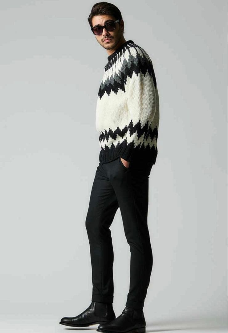 【未使用】1piu1uguale3ノルディックセーターWH期間限定価格