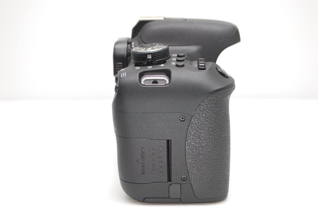 ❤️動画撮影可能❤️Canon kiss X8i ダブルレンズセット 美品