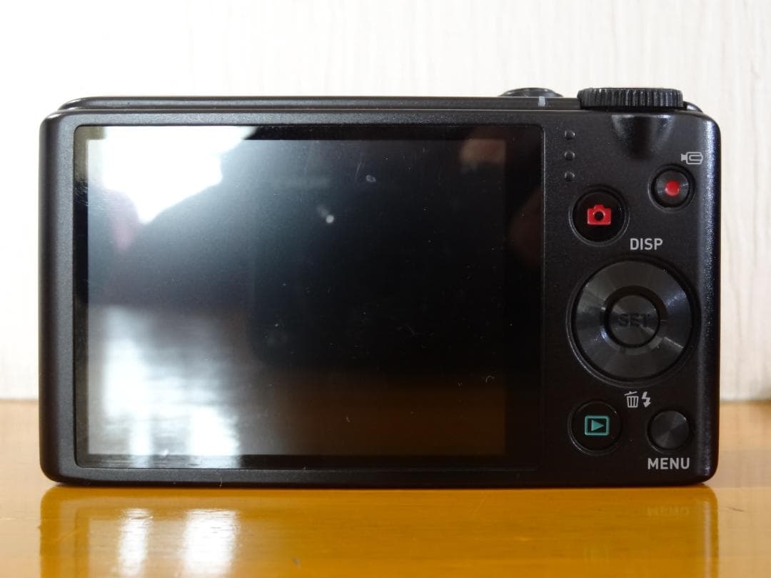 CASIO EXILIM EX-ZR200 ブラック　コンパクトデジタルカメラ