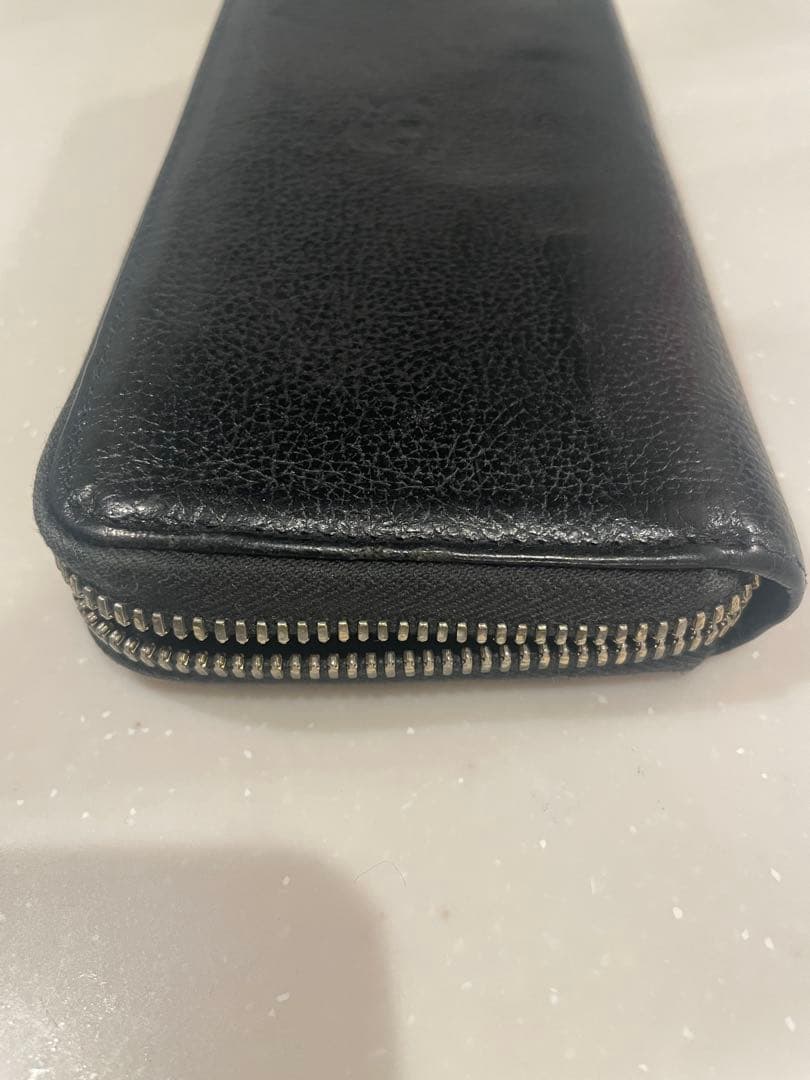 【美品】IL BISONTE 長財布 ラウンドファスナー 本革 黒 正規品