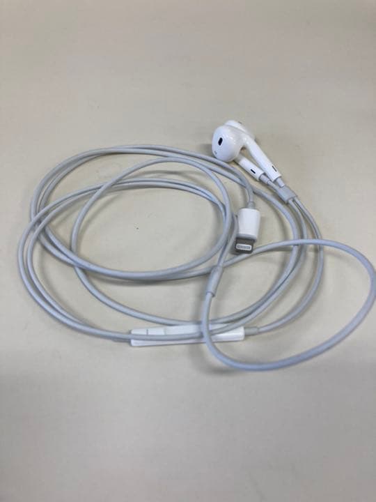 スマートフォン本体 iPhone8 (Black)