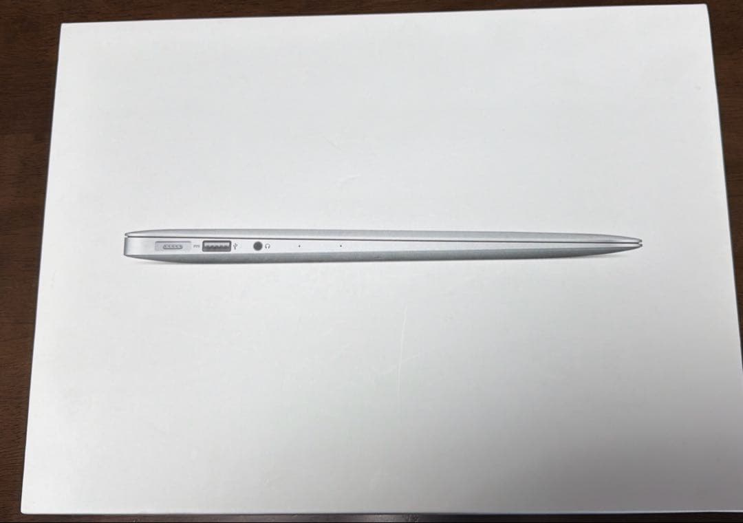 Apple MacBook Air シルバー　2015