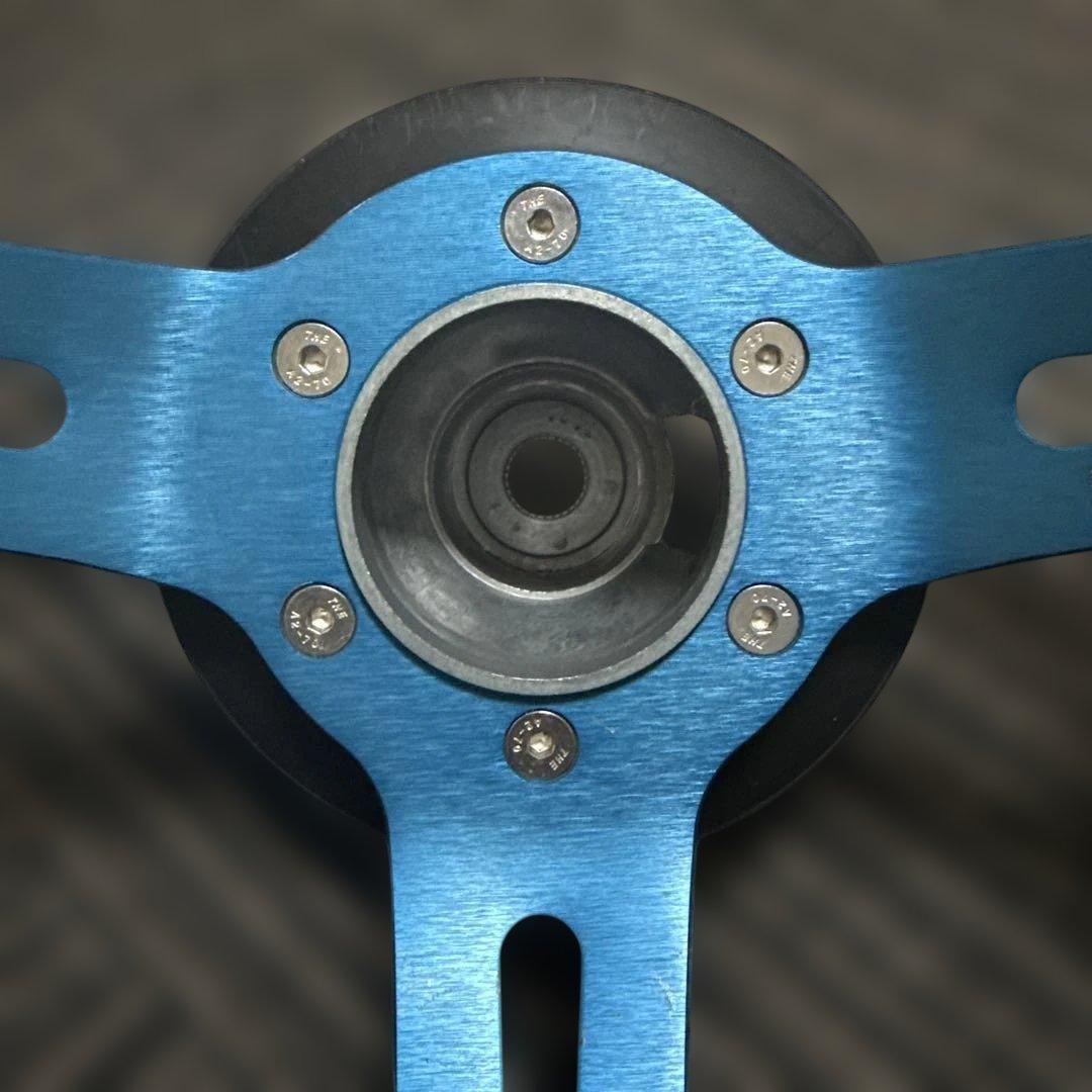 『最終値下げ』momo ステアリングハンドル