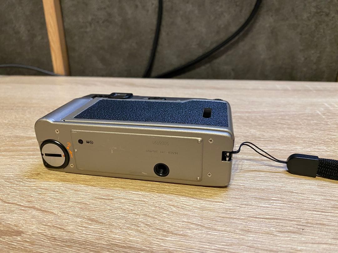 Nikon 35Ti（動作保証無し、おまけあり）