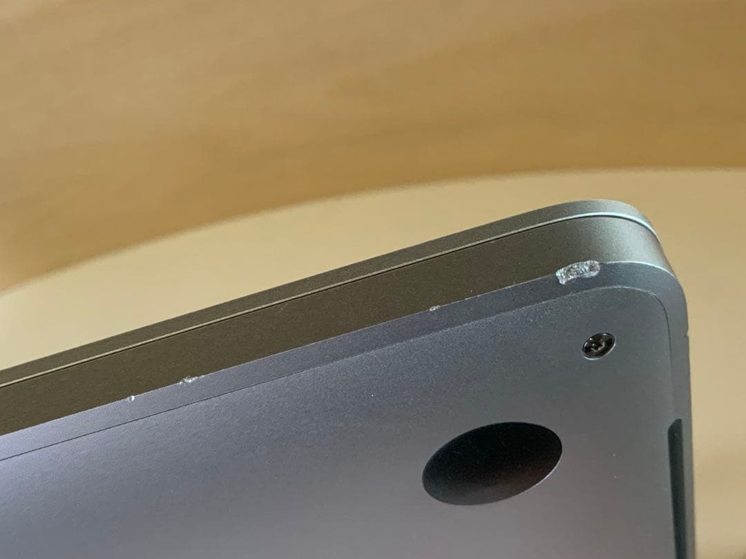 MacBookPro16 2019 8コアi9 32GBメモリ1TB USキー