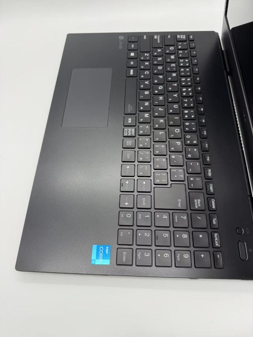 超美品 NEC 第11世代 i3 8GB　Office付き
