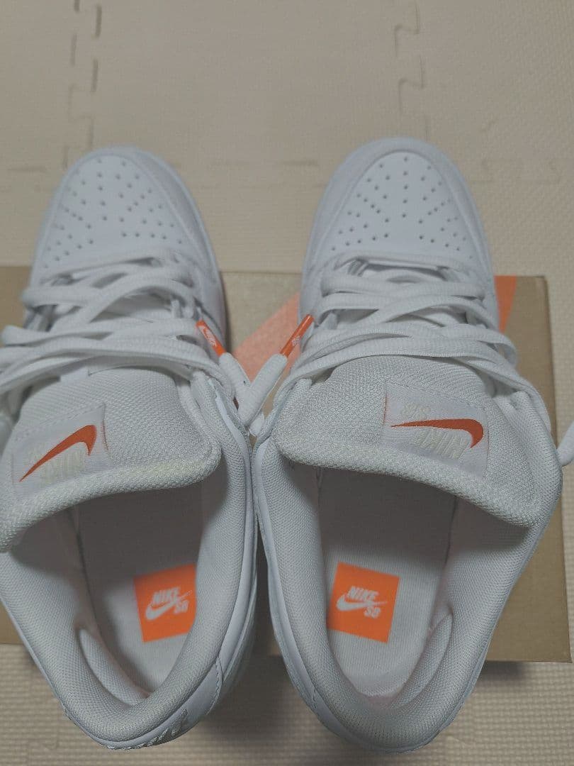 s*a様 Nike SB Dunk Low ホワイト