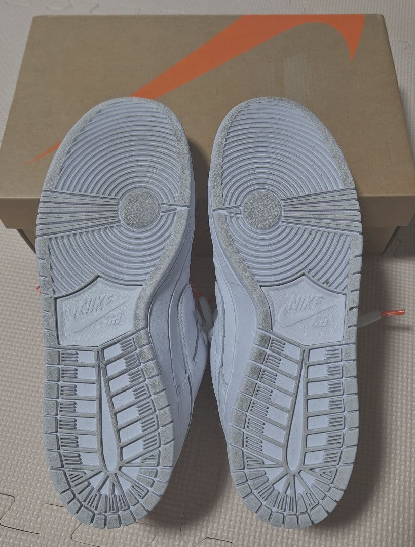 s*a様 Nike SB Dunk Low ホワイト