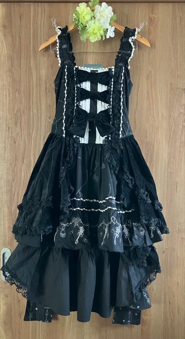 ☆h.NAOTO FRILLゴスロリブラックフィッシュテールドレスロリータフリル