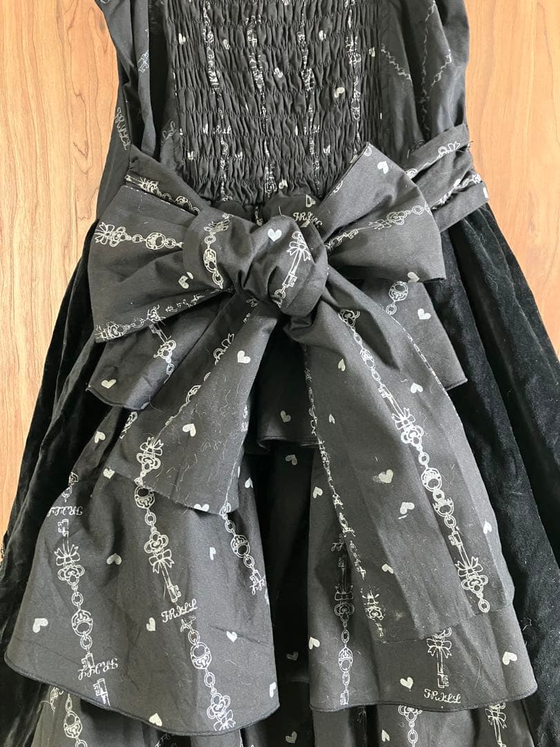 ☆h.NAOTO FRILLゴスロリブラックフィッシュテールドレスロリータフリル