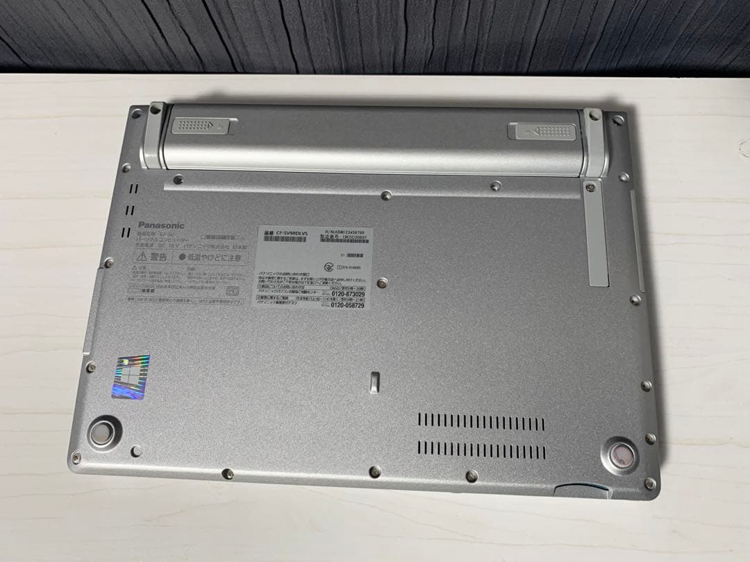 Let’s note CF‑SV9 中古 第10世代i5 バッテリー99%！