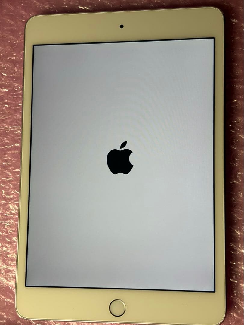 iPad mini 第4世代　128GB Wi-Fiモデル