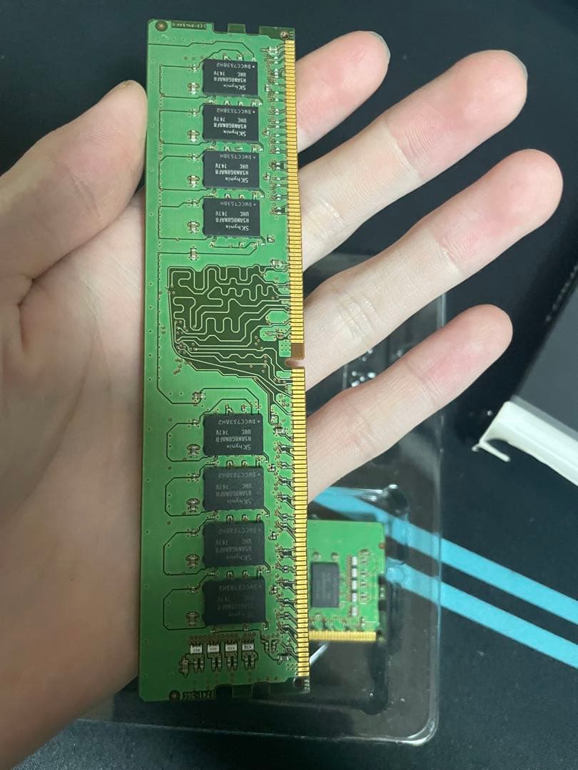 SK hynix 16GB DDR4 2400MT/s メモリー 2枚組