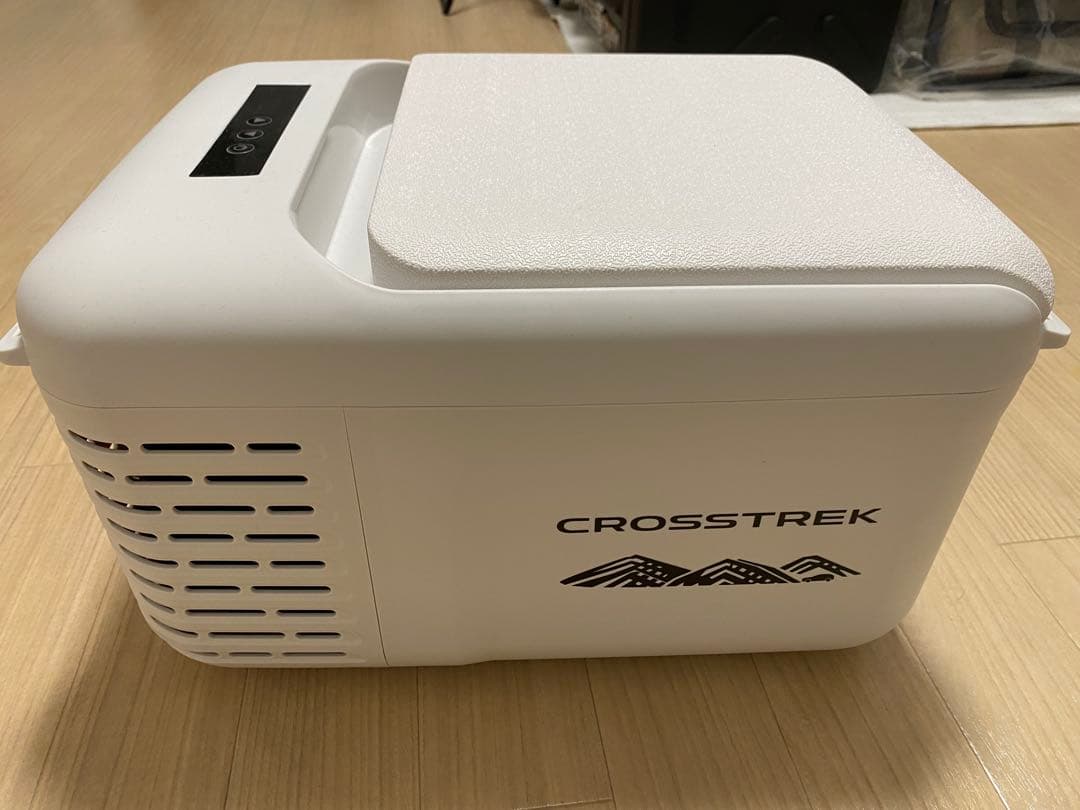 SUBARU × LOGOS ポータブル冷蔵庫・冷凍庫 9L（2025年製）